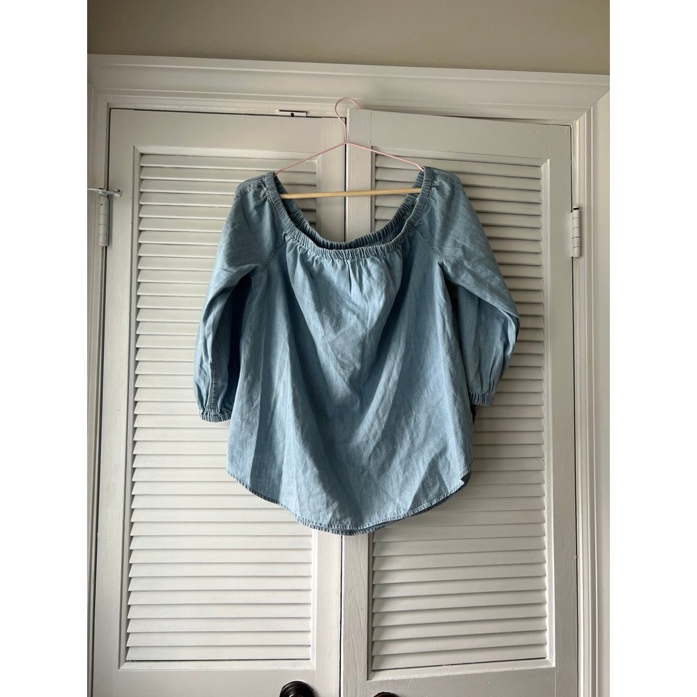 Vineyard Vines Blue denim shirts women's size 12 nwt‎